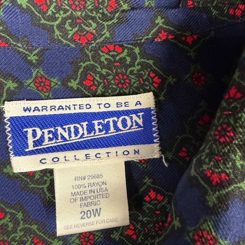 Pendleton Blue and Red Patterned button front Shi… - image 2